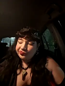 RoseNubble online show from May 7, 2026, 9:42 pm