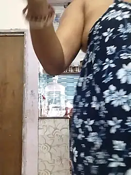 Snapshot of pinkisaha75 chatting on March 1, 2026, 1:40 am pinkisaha75 online show from March 1, 2026, 1:40 am