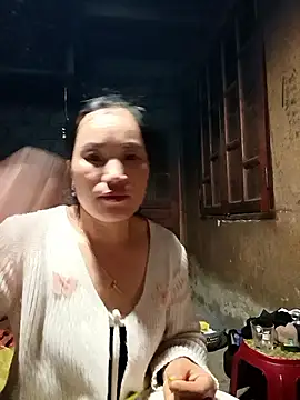 Snapshot of yu--yo chatting on January 11, 2026, 1:38 pm yu--yo online show from January 11, 2026, 1:38 pm