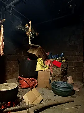 Snapshot of yu--yo chatting on January 15, 2026, 12:59 am yu--yo online show from January 15, 2026, 12:59 am