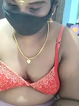 Snapshot of divyasree1431 chatting on July 15, 2026, 2:55 pm divyasree1431 online show from July 15, 2026, 2:55 pm