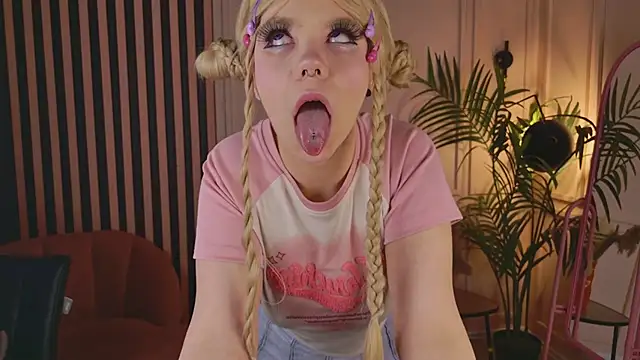 Waifu Ketrin online show from February 5, 2026, 7:02 am