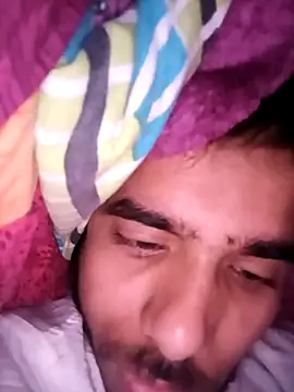 Rajkuma12345 online show from January 18, 2026, 2:37 am