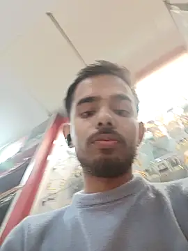 Rajkuma12345 online show from February 11, 2026, 6:51 am