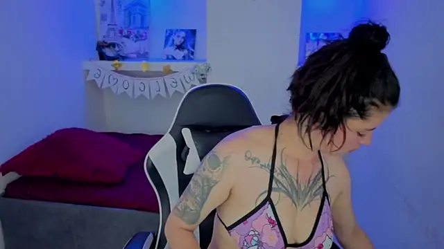 Harley quinzell online show from February 27, 2026, 7:25 pm