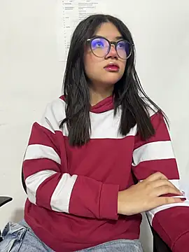  Queen love2 online show from February 14, 2026, 3:47 am