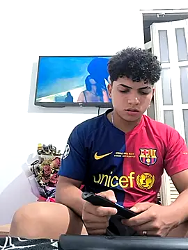 Snapshot of VersedChip chatting on February 14, 2026, 4:09 am VersedChip online show from February 14, 2026, 4:09 am