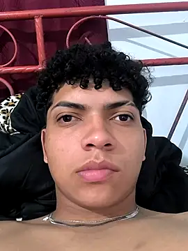 Snapshot of VersedChip chatting on March 2, 2026, 4:25 am VersedChip online show from March 2, 2026, 4:25 am