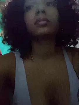 meganparixx online show from March 6, 2026, 9:44 pm