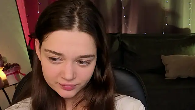 Snapshot of Seline_Vibe chatting on January 9, 2026, 7:11 am Seline Vibe online show from January 9, 2026, 7:11 am