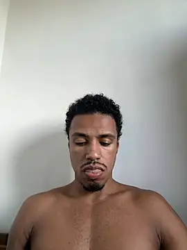 LorenzoBlack27 online show from May 29, 2026, 7:45 pm