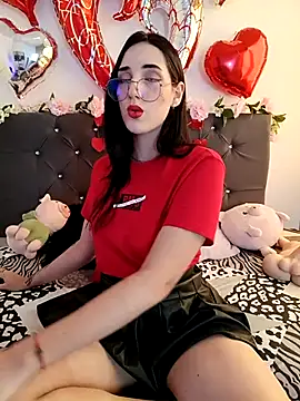 RoseNyx online show from February 14, 2026, 9:33 pm