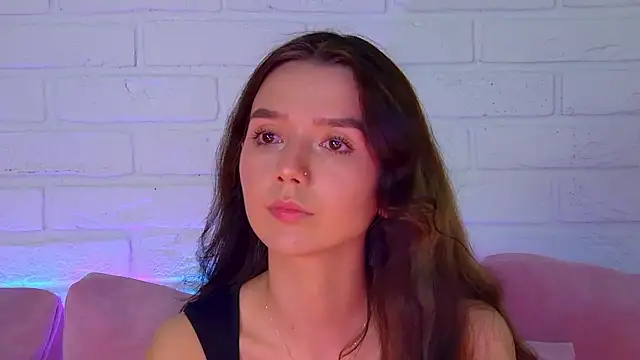 VanessaVienne online show from March 13, 2026, 4:24 pm