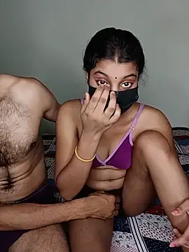 Erotic-Girl online show from May 27, 2026, 5:43 pm