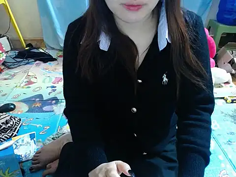 Snapshot of -Mimiu- chatting on February 5, 2026, 3:33 am -Mimiu- online show from February 5, 2026, 3:33 am
