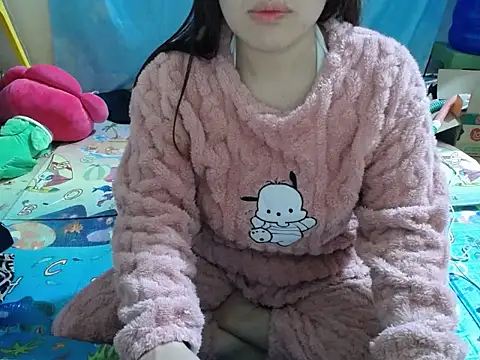 Snapshot of -Mimiu- chatting on February 9, 2026, 2:21 pm -Mimiu- online show from February 9, 2026, 2:21 pm