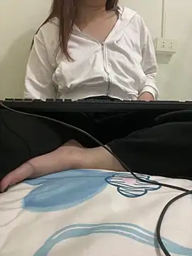 Snapshot of -Mimiu- chatting on February 15, 2026, 1:20 pm -Mimiu- online show from February 15, 2026, 1:20 pm