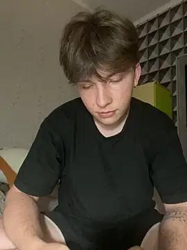 marcus euphoria  online show from April 17, 2026, 11:52 pm