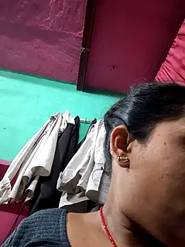 Reena lodha online show from April 20, 2026, 11:28 pm