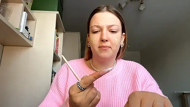 JammieMickiewicz online show from February 3, 2026, 7:24 am