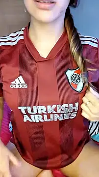 Snapshot of Nare-25 chatting on February 4, 2026, 10:21 am Nare-25 online show from February 4, 2026, 10:21 am