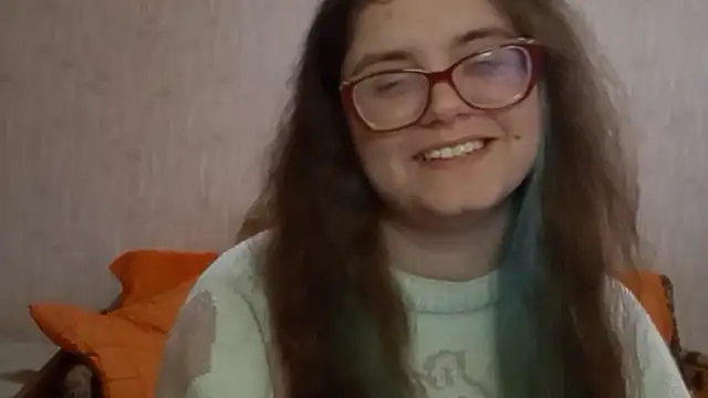 Snapshot of Miyabeee chatting on February 7, 2026, 8:18 am Miyabeee online show from February 7, 2026, 8:18 am