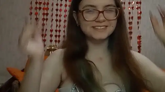 Snapshot of Miyabeee chatting on February 24, 2026, 5:05 am Miyabeee online show from February 24, 2026, 5:05 am