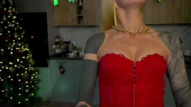 LanaReals online show from January 13, 2026, 8:30 am