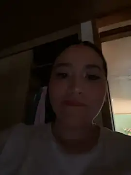 Veronica Wins  online show from February 5, 2026, 6:34 pm