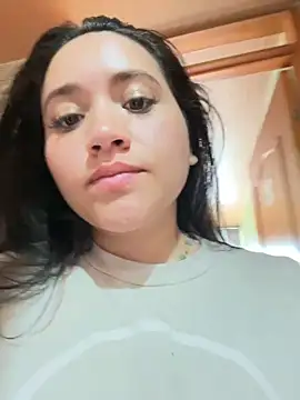 Veronica Wins  online show from February 11, 2026, 7:08 pm