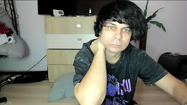 Snapshot of LorenzoBoy99 chatting on January 14, 2026, 9:31 pm LorenzoBoy99 online show from January 14, 2026, 9:31 pm