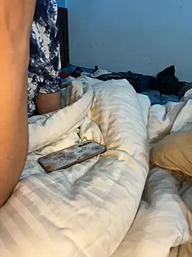 meerxx online show from January 9, 2026, 12:52 pm