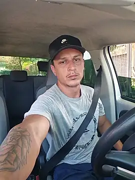 Snapshot of natanm13 chatting on January 13, 2026, 3:06 pm natanm13 online show from January 13, 2026, 3:06 pm