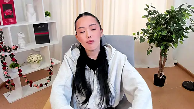 KellyKaai online show from January 13, 2026, 8:30 am