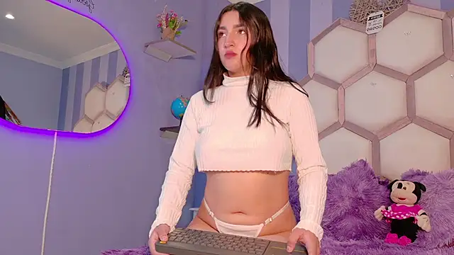 yvi taylor online show from March 20, 2026, 12:43 pm