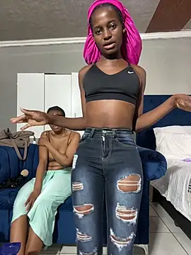 CreamyCupCake 96 online show from April 14, 2026, 12:55 pm