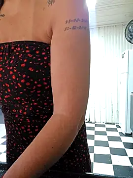 Snapshot of bellafortune69 chatting on February 14, 2026, 4:04 pm bellafortune69 online show from February 14, 2026, 4:04 pm