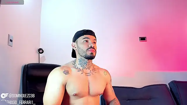 thiago ferrari  online show from April 21, 2026, 12:34 am