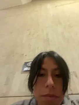 katerinnn99 online show from January 13, 2026, 8:47 pm