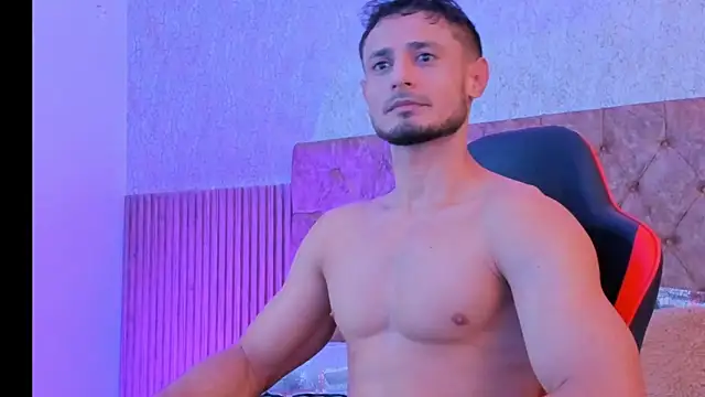 Snapshot of Adonys_Lewis_ chatting on February 5, 2026, 9:03 am Adonys Lewis online show from February 5, 2026, 9:03 am