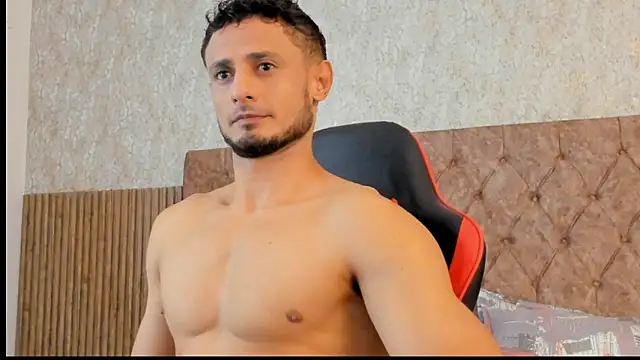 Snapshot of Adonys_Lewis_ chatting on February 6, 2026, 7:23 am Adonys Lewis online show from February 6, 2026, 7:23 am