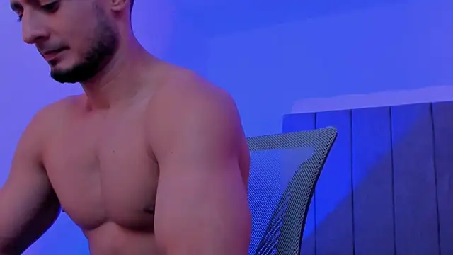 Snapshot of Adonys_Lewis_ chatting on February 26, 2026, 4:33 am Adonys Lewis online show from February 26, 2026, 4:33 am