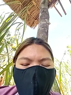 leona118 online show from March 9, 2026, 3:21 am