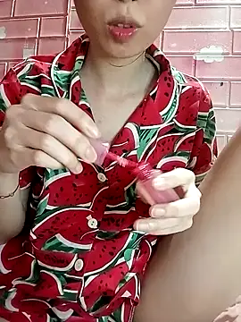 Snapshot of Chammy720 chatting on April 10, 2026, 1:38 pm Chammy720 online show from April 10, 2026, 1:38 pm