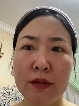 Snapshot of xiaorou88 chatting on May 13, 2026, 1:58 am xiaorou88 online show from May 13, 2026, 1:58 am