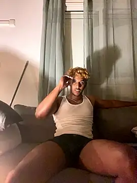 Snapshot of Axel_black10 chatting on January 9, 2026, 10:00 pm Axel black10 online show from January 9, 2026, 10:00 pm