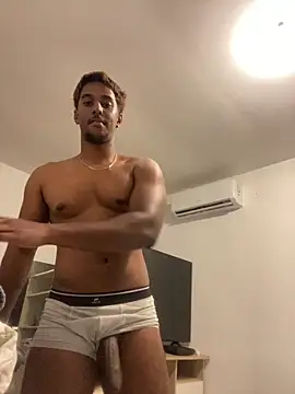 Axel black10 online show from March 6, 2026, 1:07 pm