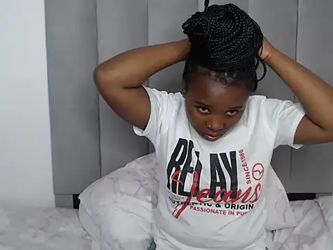 Snapshot of Noxy_20 chatting on January 12, 2026, 3:39 pm Noxy 20 online show from January 12, 2026, 3:39 pm