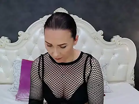 Snapshot of VeraNoir chatting on January 15, 2026, 8:52 am VeraNoir online show from January 15, 2026, 8:52 am