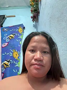 Snapshot of Hottie_Pussy chatting on June 27, 2026, 12:33 pm Hottie Pussy online show from June 27, 2026, 12:33 pm